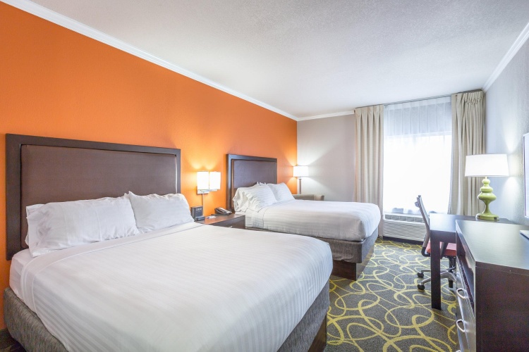 Standard Quadruple room