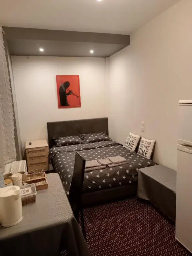 Giorgos studio Trikala