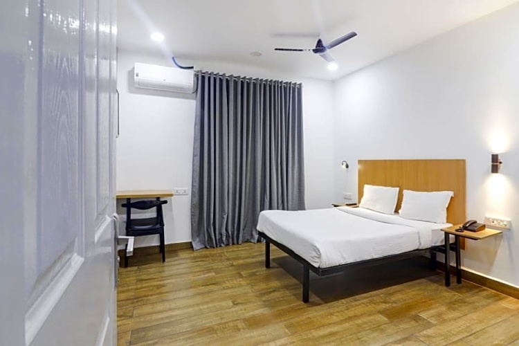 Classic Triple room