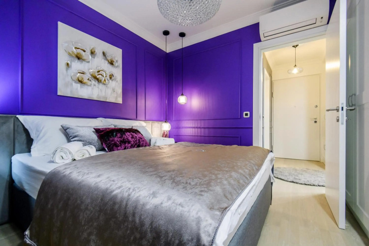 DiVine Luxury Apartment Purple