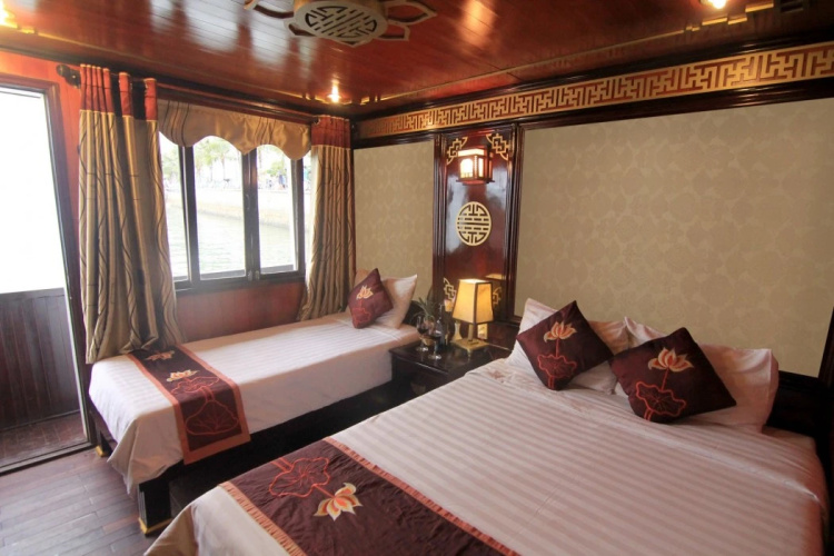 Lan Ha Legend Cruise