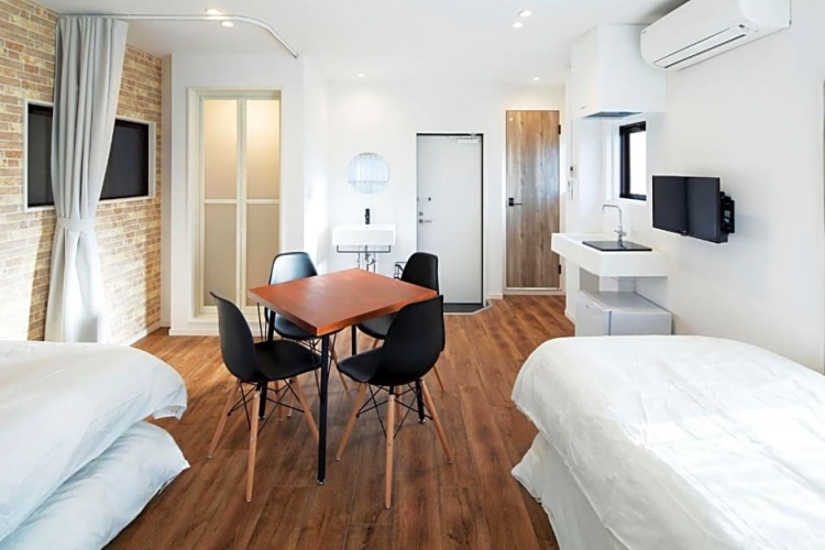 Guest rooms