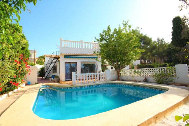 2 Bedrooms Cottage