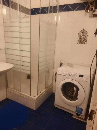 Charming 1BR Apt Steps from Belvedere