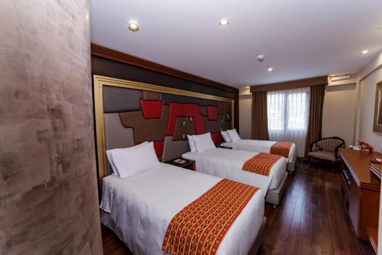 Superior Triple room