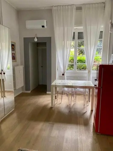 FLAT66