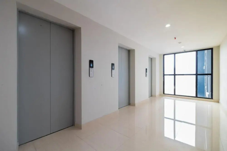 Oyo 90339 Evenciio Apartment