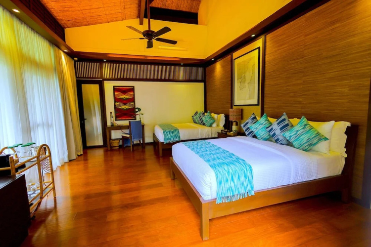 Lihim Resorts