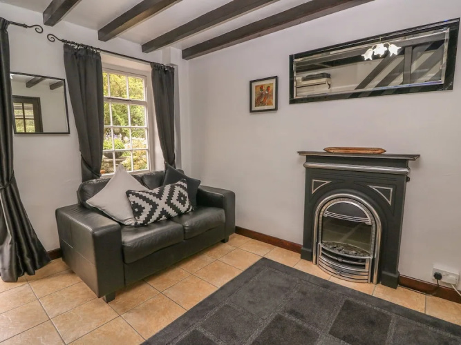 Weavers Cottage