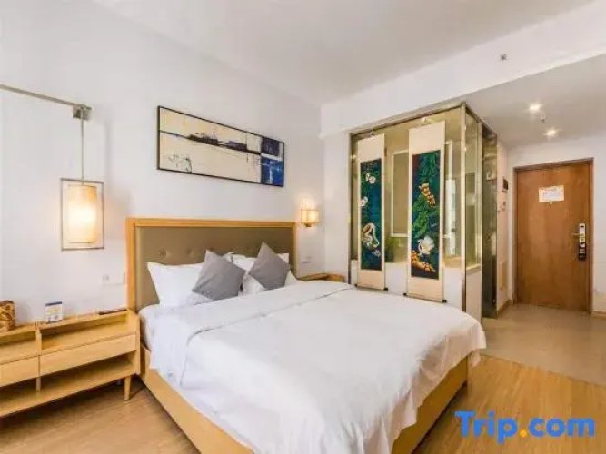 Shichun Huayu Apartment