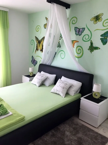 1 Bedroom Apartment with balcony