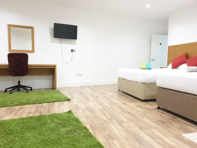 Stratford Rooms