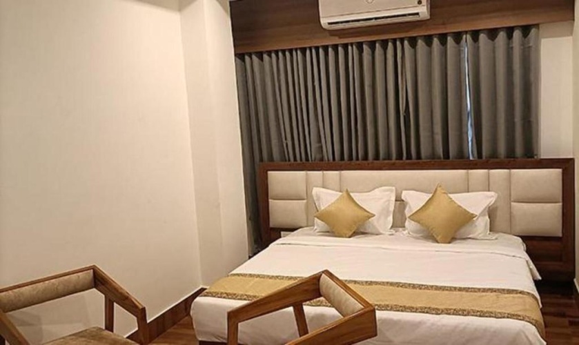 Premium room