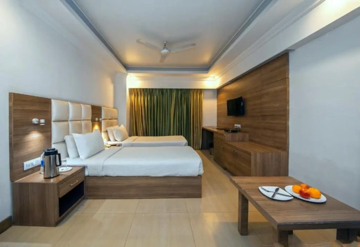 Standard Club room