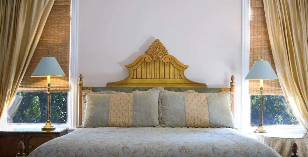 Harvey House Bed & Breakfast