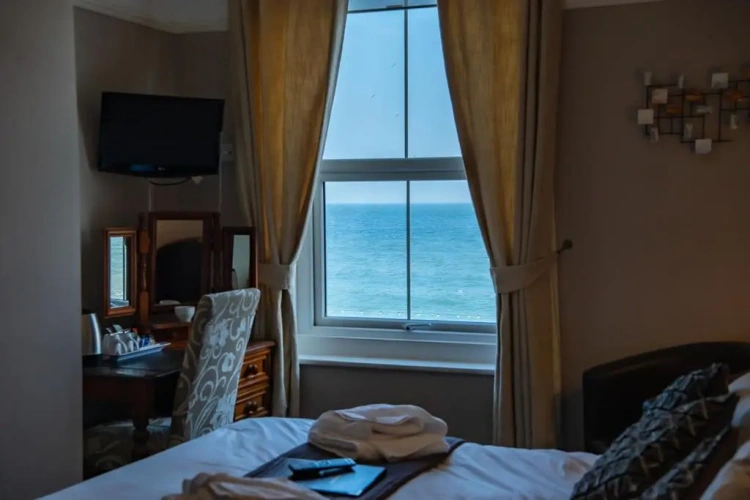 Deluxe Twin room with sea view