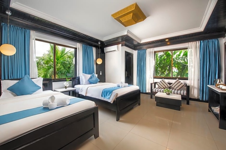 Grand room