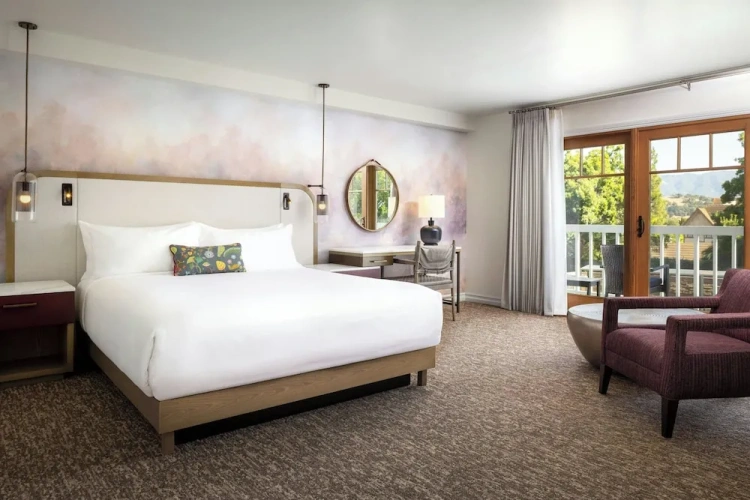 Double Suite with pool view