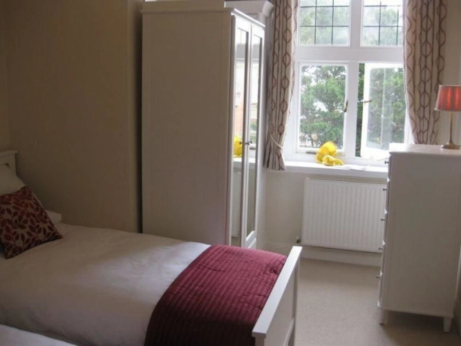 Flat 22 Burlington Mansions