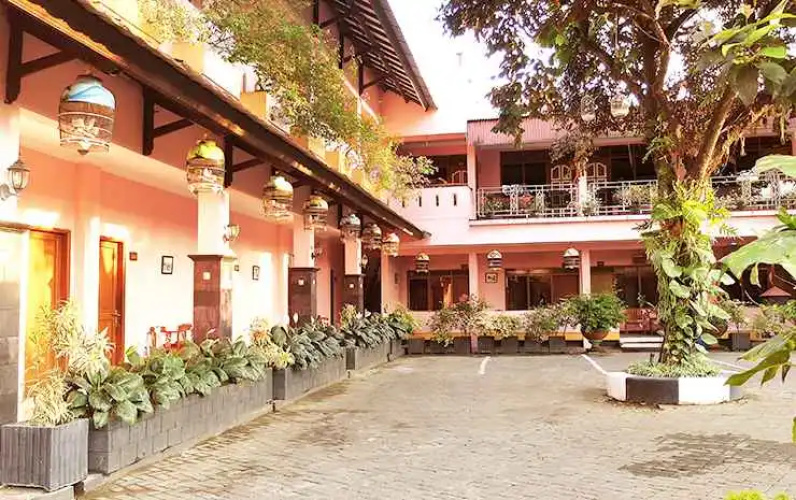 Hotel Sawunggalih