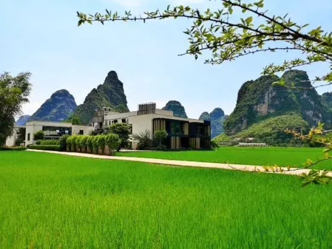 Mingshi Nali Hotel