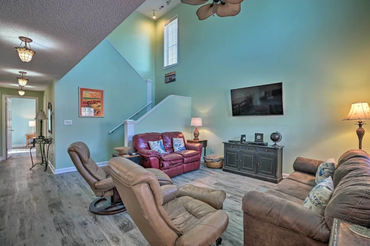 Steps to Pool & Ocean: Surfside Beach Home Base!