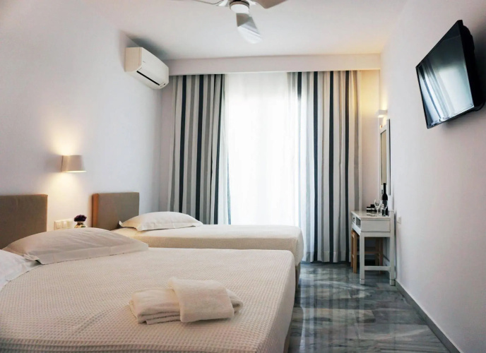 Polos Hotel