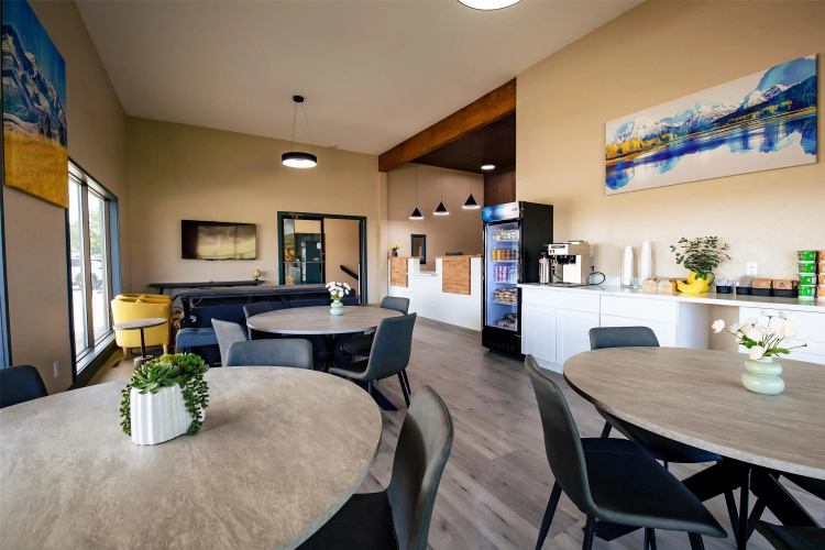 Surestay By Best Western Forsyth