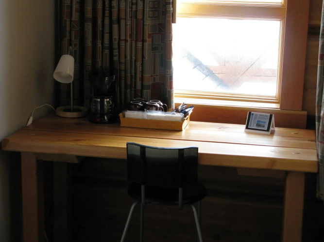Basecamp Lodge Golden