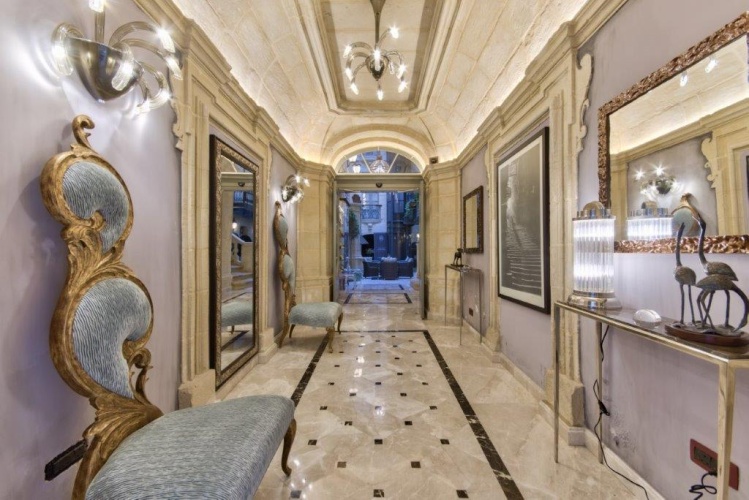 Deluxe Double Suite