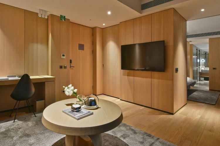 Double Junior Suite with harbour view