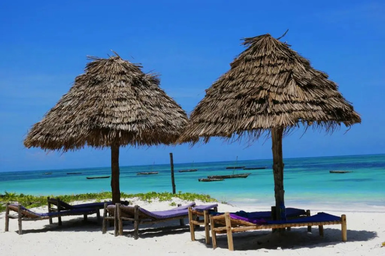 Blue Earth Bungalows