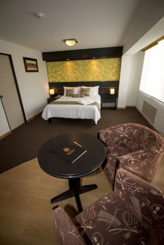 Double Suite