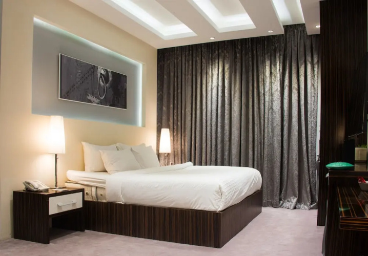 Shatha Hotel