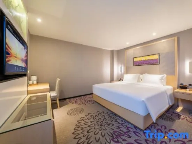 Standard Double room with view
