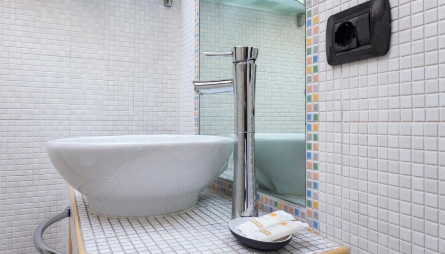 2 Bedrooms Double Apartment