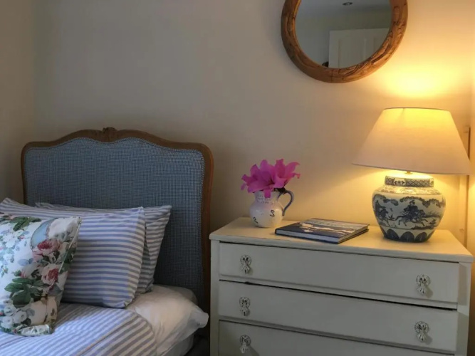 Brook Farm Cottage
