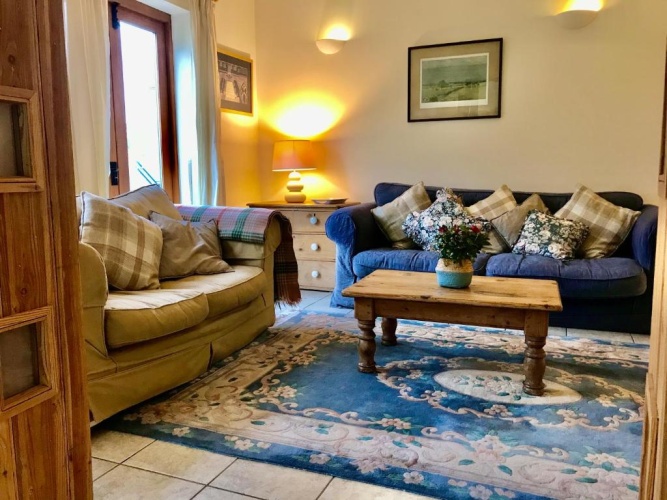 2 Bedrooms Double Cottage