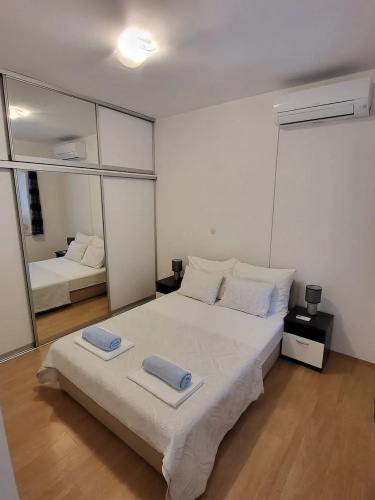 Apartment Dora