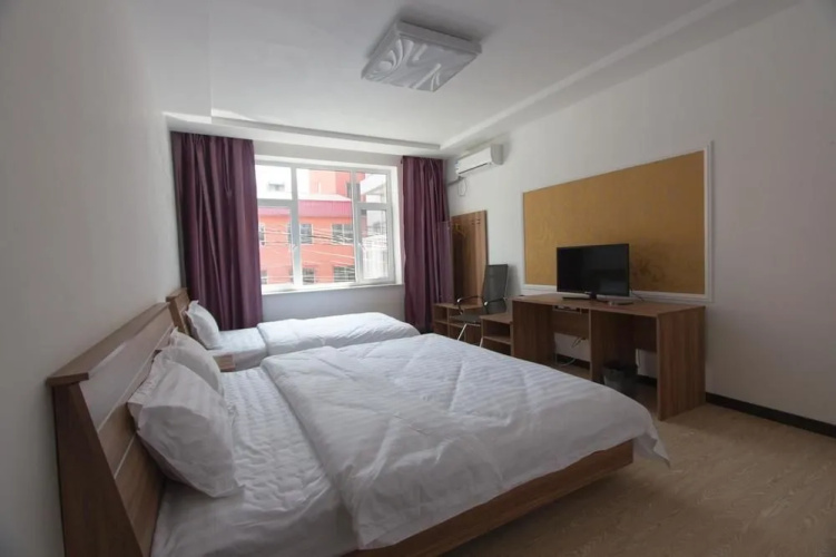 Linjiang One Plus One Inn