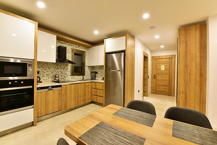 2 Bedrooms Apartment with sea view