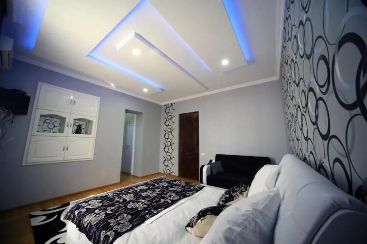 Suite with balcony and with garden view