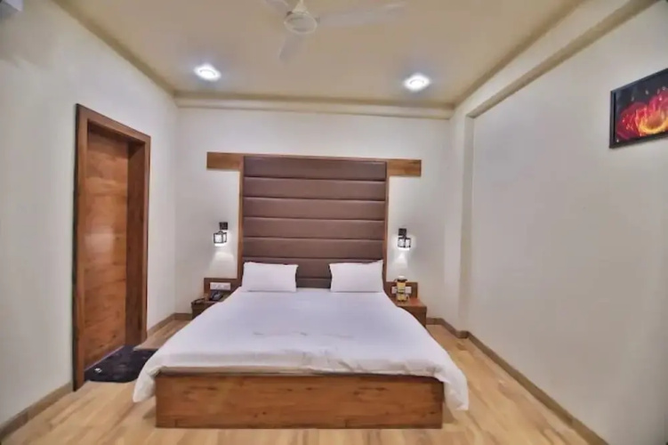 Shyam Inn