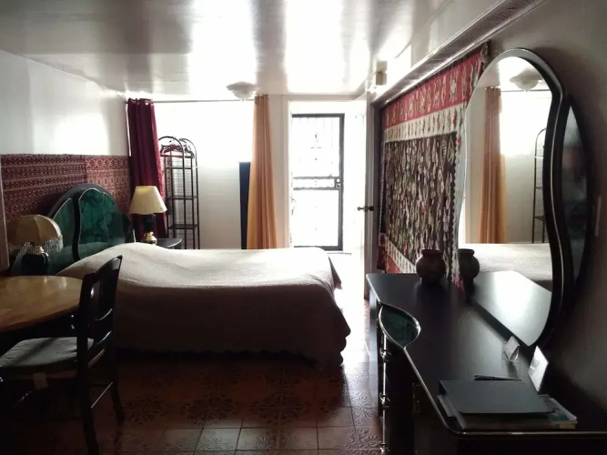 Astoria B&B