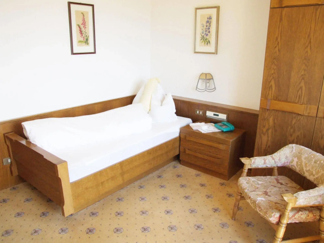 Hotel Karin