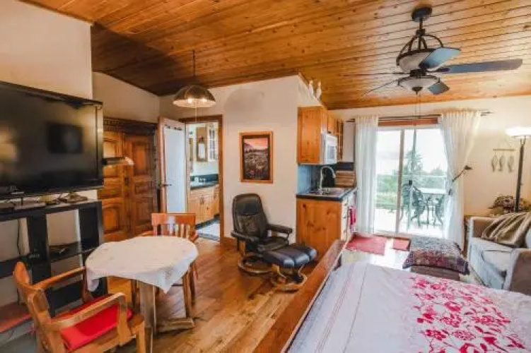 Morningside Garden Suite