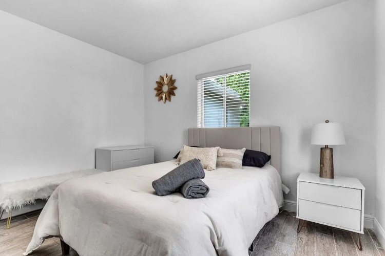 Design District Luxe 3BD Home