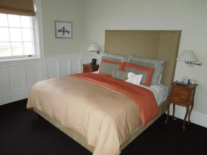 Standard Suite