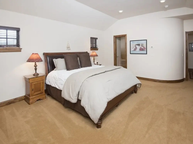 Alpine Drive Chalet