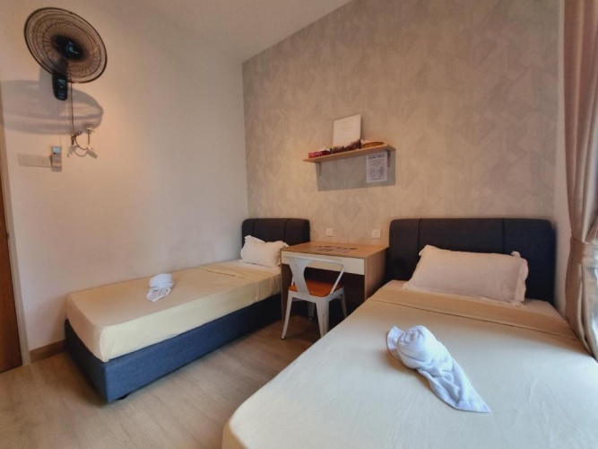3 Bedrooms Apartment